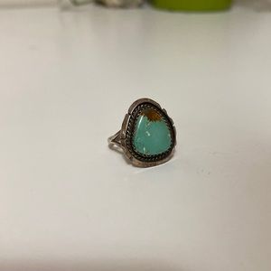 VINTAGE STERLING SILVER TURQUOISE RING 6.5